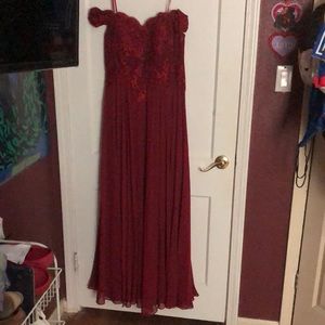 Maroon/Burgendy Prom Dress!